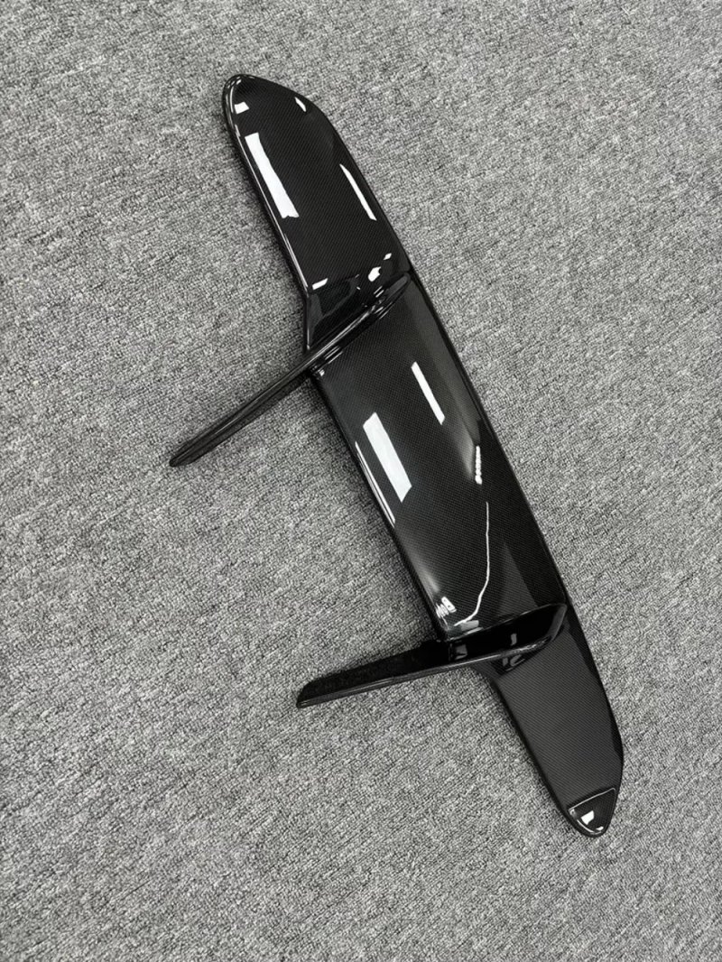 High Quality Fast Delivery Whole Sale Price Dry Carbon Fiber GTS Upgrade OEM Style Diffuser for  812